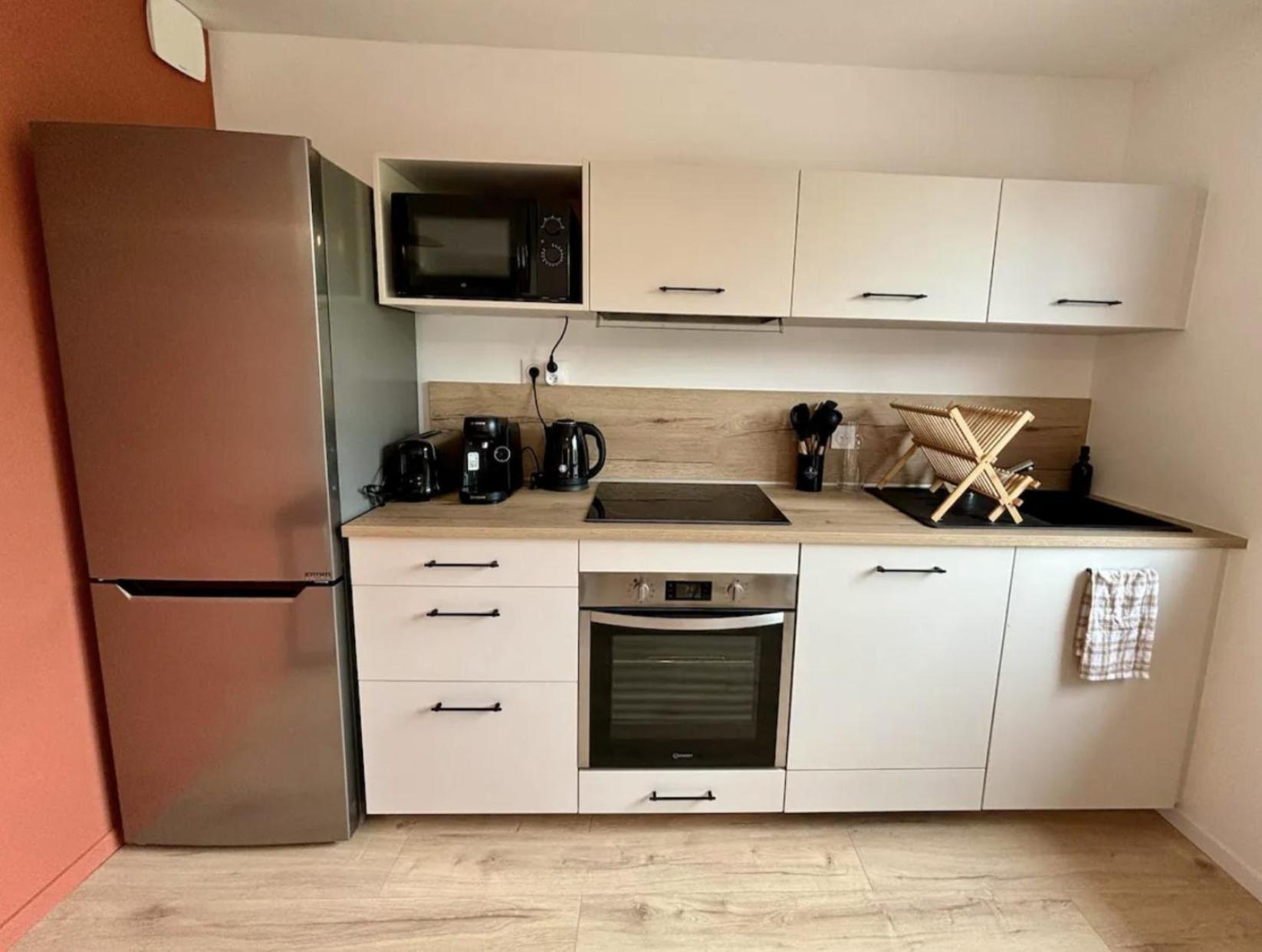 Pointe Du Raz Apartment Vannes Bagian luar foto
